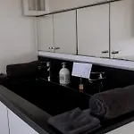 Διαμέρισμα W Y C K - E N D Boutique