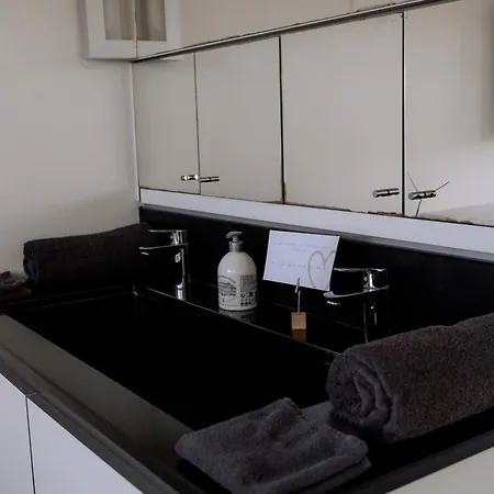 Apartment W Y C K - E N D Boutique
