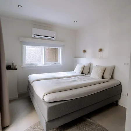 Apartment W Y C K - E N D Boutique *