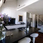 아파트 W Y C K - E N D Boutique *