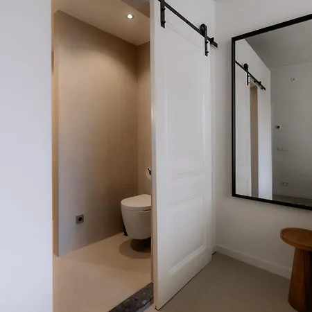 W Y C K - E N D Boutique