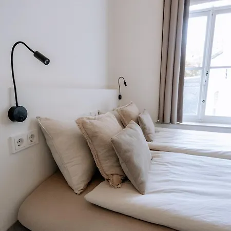 W Y C K - E N D Boutique *