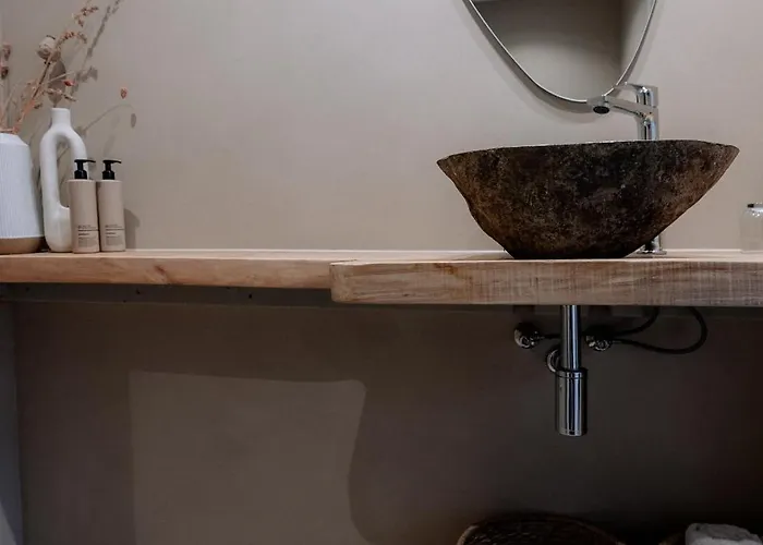 W Y C K - E N D Boutique *