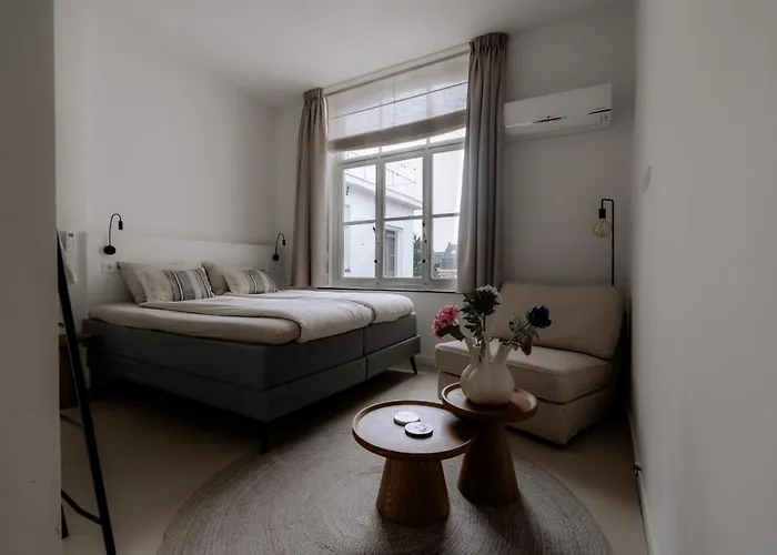 W Y C K - E N D Boutique *