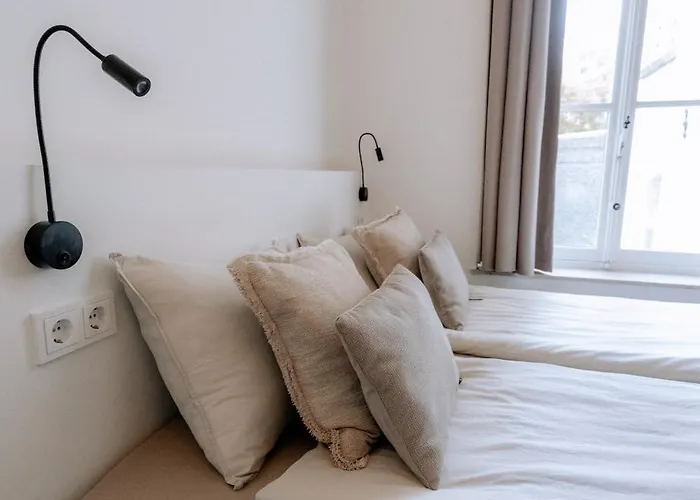 W Y C K - E N D Boutique *